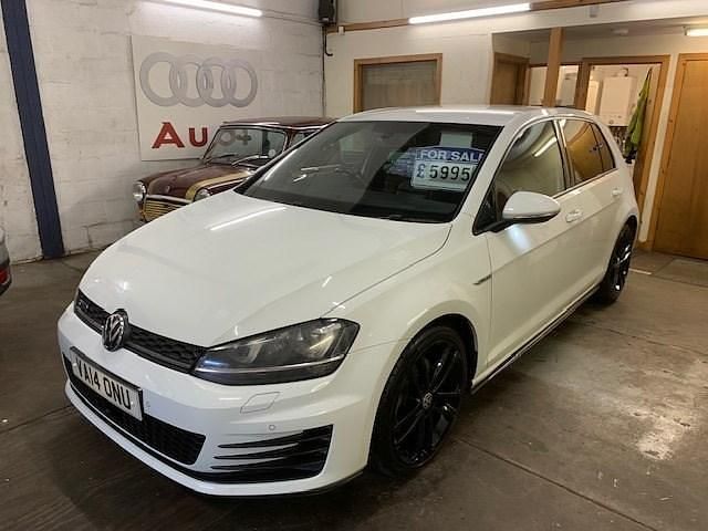 White Used 2014 VW Golf VII GTD Hatchback | £5,995 (Fair price) - Image 1/4