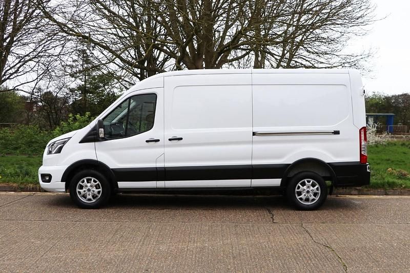 Used Ford Transit Limited 170 HP (125 kW) 2023 White Van