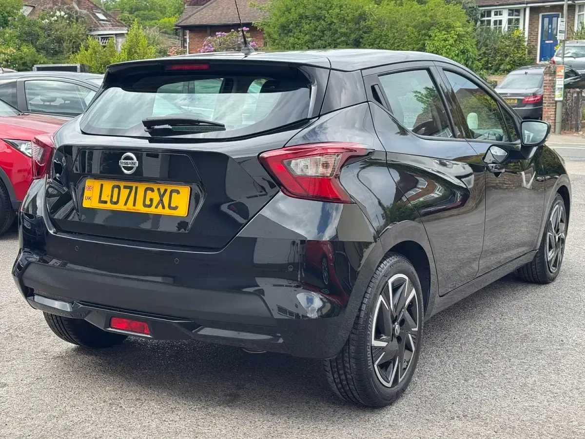Used Nissan Micra Acenta 92 HP (67 kW) 2021 Black Hatchback