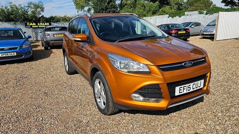 Orange Used 2015 Ford Kuga Zetec SUV | £5,295 (Good price) - Image 1/4