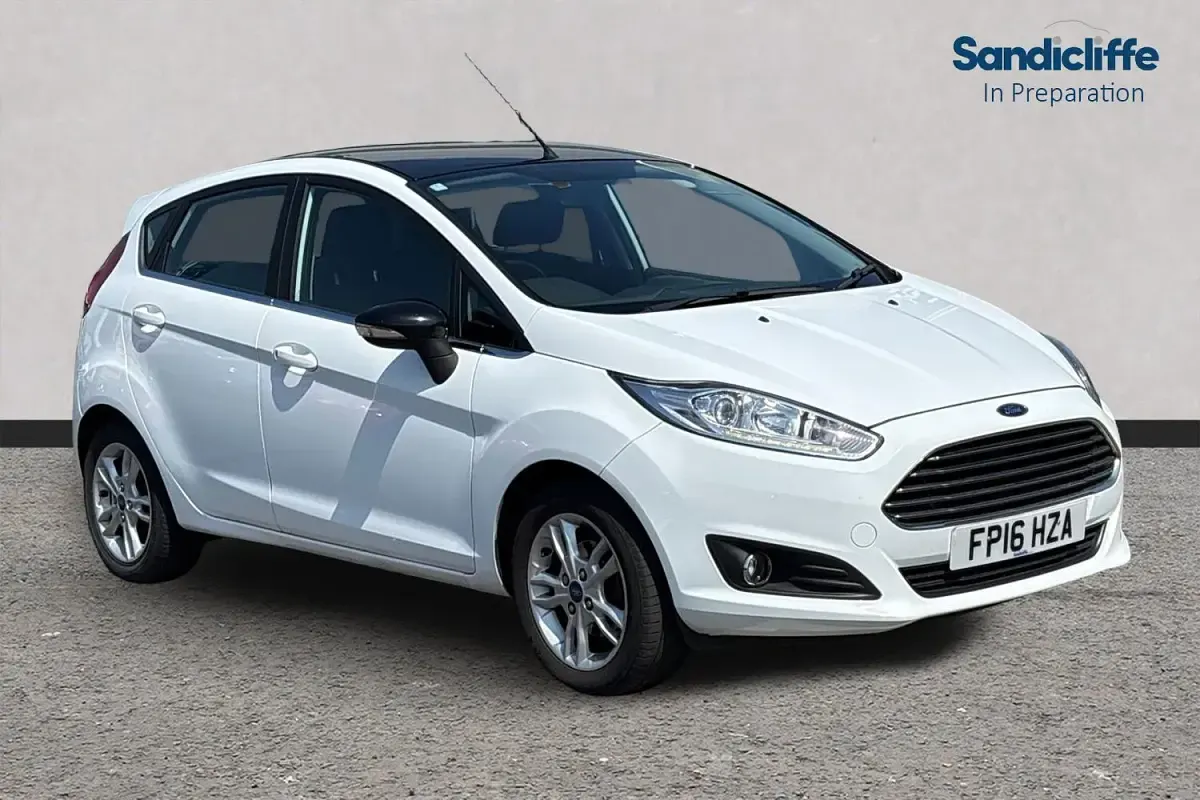 Used Ford Fiesta Zetec 82 HP (60 kW) 2017 Hatchback