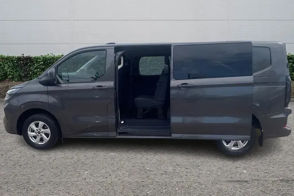 Used Ford Transit Custom Limited 136 HP (100 kW) 2025 Grey Van