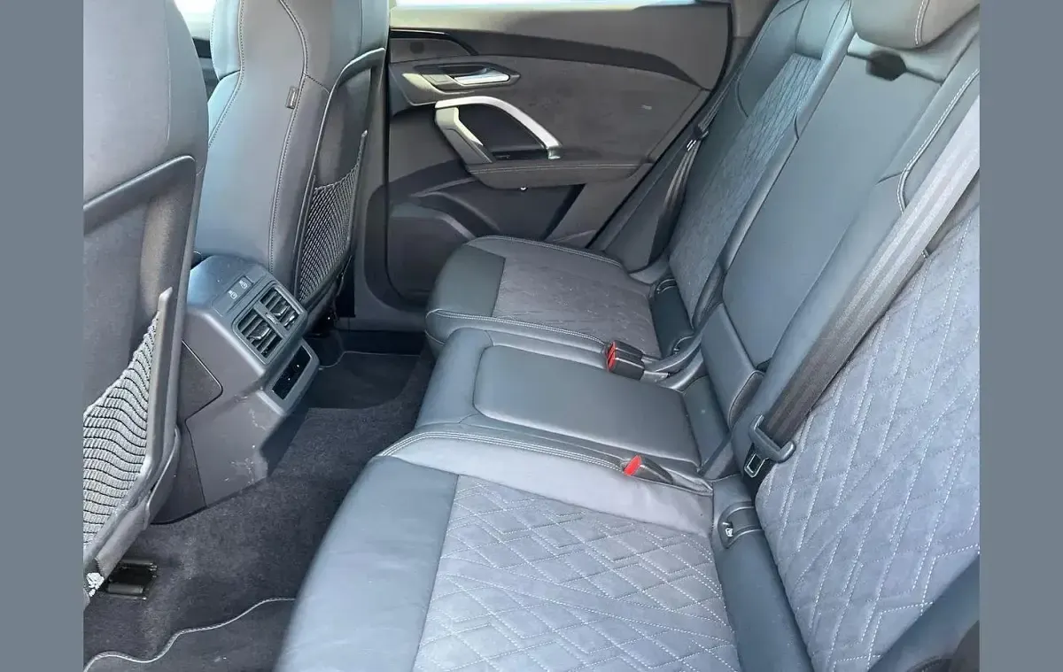 Used Audi Q5 Advanced 200 HP (147 kW) 2025 Blue SUV