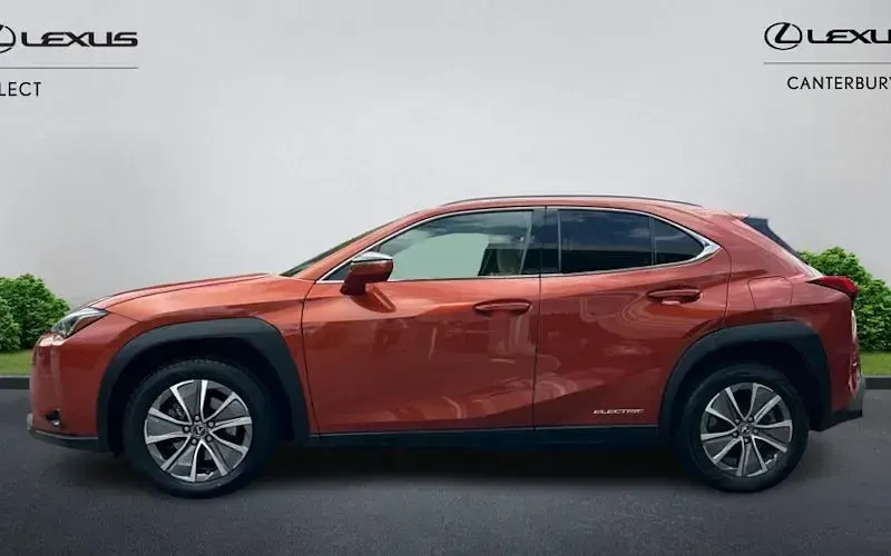 Used Lexus UX 150 kW (204 HP) 2022 SUV