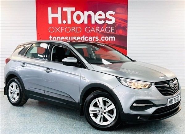 Grey Used 2018 Vauxhall Grandland X S SUV | £8,595 (A bit pricey) - Image 1/1