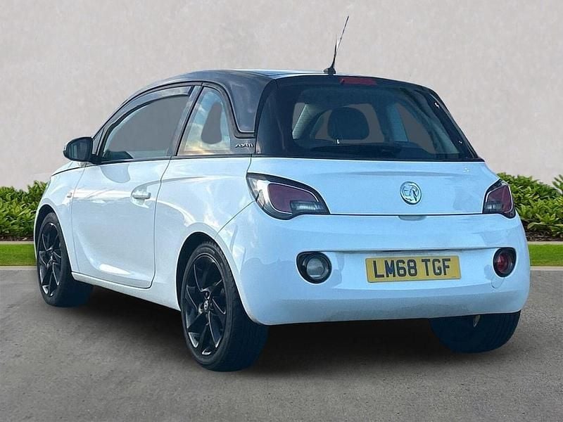 Used Vauxhall Adam 70 HP (51 kW) 2018 White Hatchback