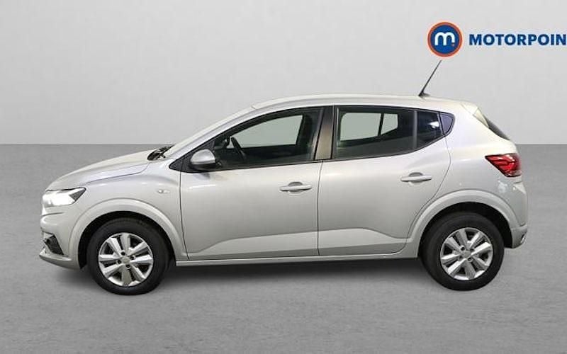 Usado Dacia Sandero Expression 91 HP (66 kW) 2025 Citadino