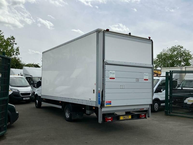 Used Iveco Daily 180 HP (132 kW) 2016 White Van
