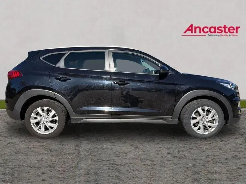 Used Hyundai Tucson SE 177 HP (130 kW) 2019 Black SUV