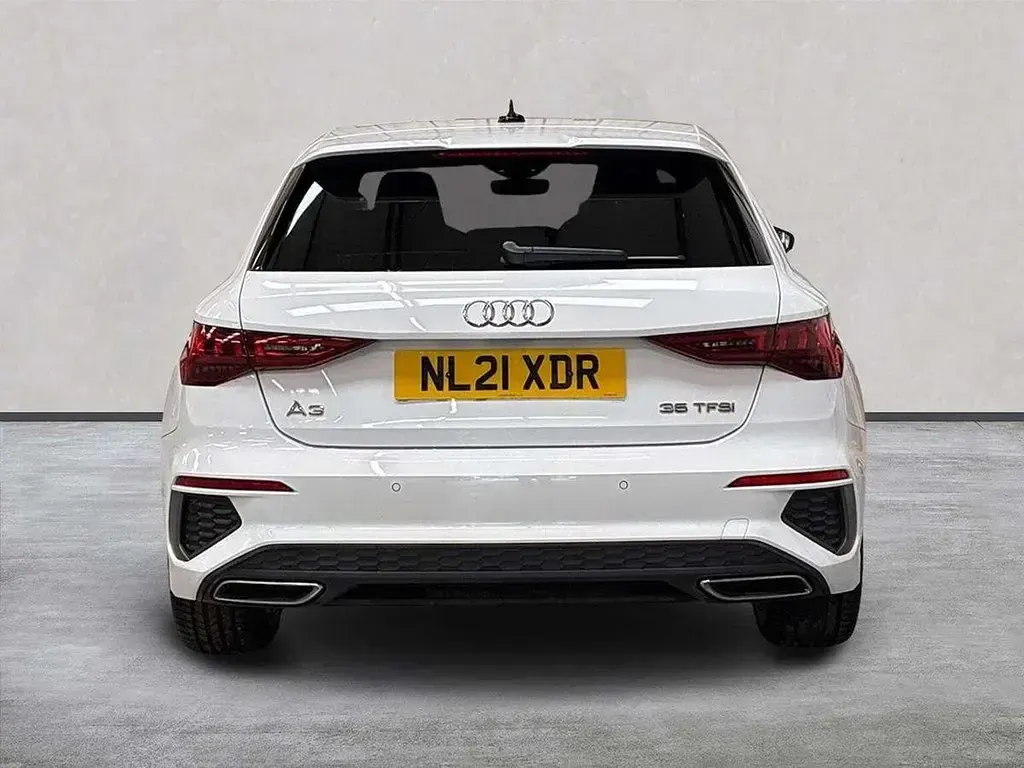 Used Audi A3 S-Line 150 HP (110 kW) 2021 White Sedan