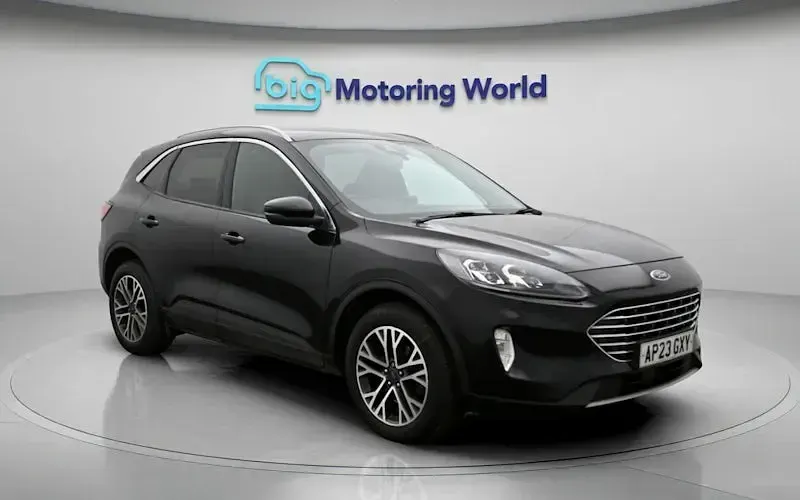 Used Ford Kuga Titanium 150 HP (110 kW) 2023 Black SUV