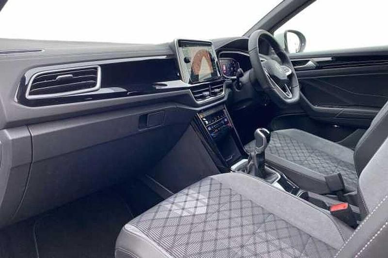 Used VW T-Roc R-line 150 HP (110 kW) 2025 Pure white SUV