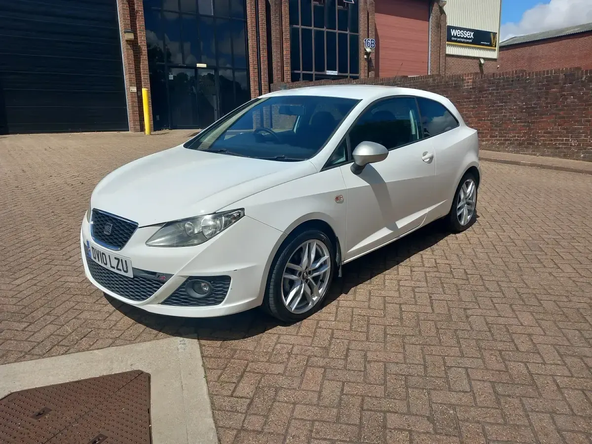 Used Seat Ibiza FR 143 HP (105 kW) 2010 White Hatchback