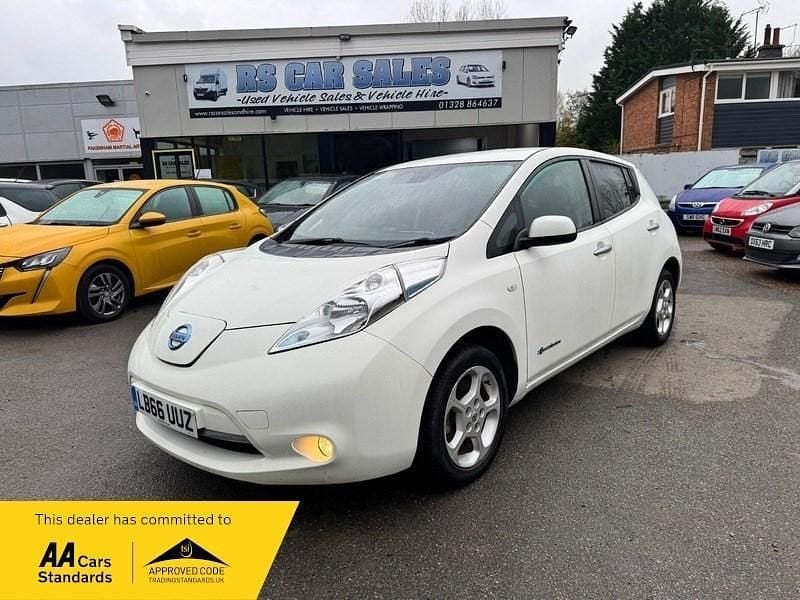 White Used 2017 Nissan Leaf Acenta Hatchback | £4,495 (Fair price) - Image 1/4