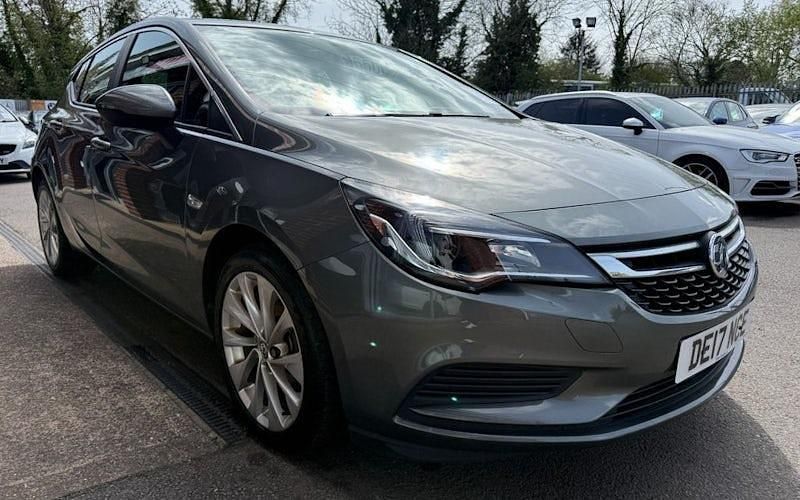 Used Vauxhall Astra 110 HP (80 kW) 2017 Grey Hatchback