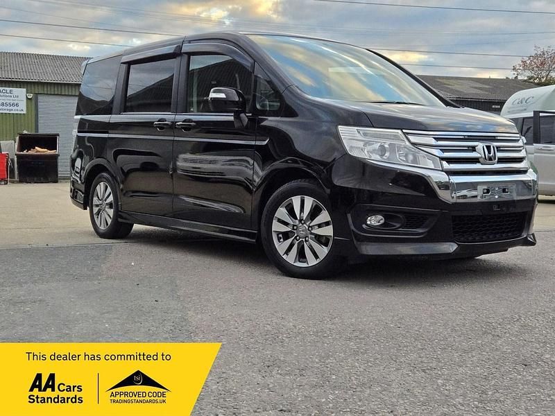 Black Used 2013 Honda Stepwgn Van | £8,995 (Fair price) - Image 1/4