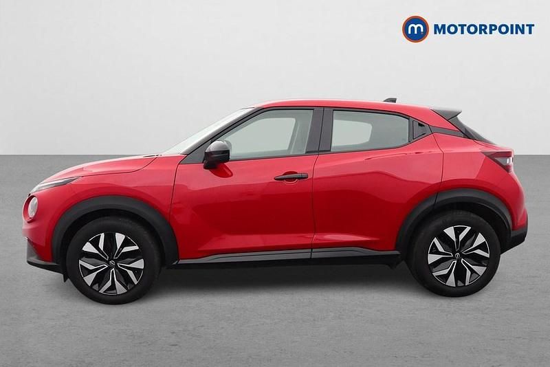 Used Nissan Juke Acenta Premium 114 HP (83 kW) 2025 Red SUV