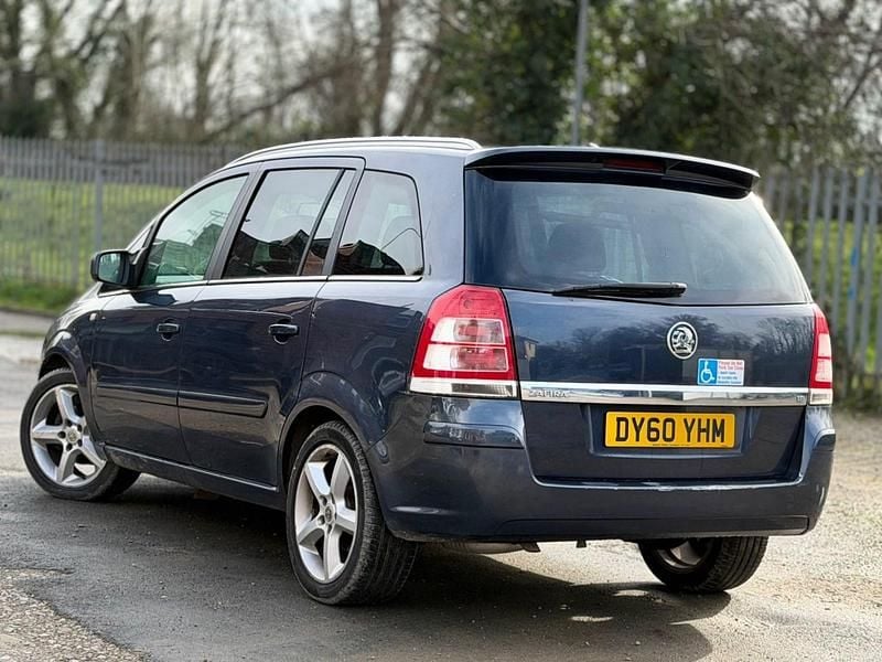 Used Vauxhall Zafira SRi 140 HP (102 kW) 2010 Blue MPV
