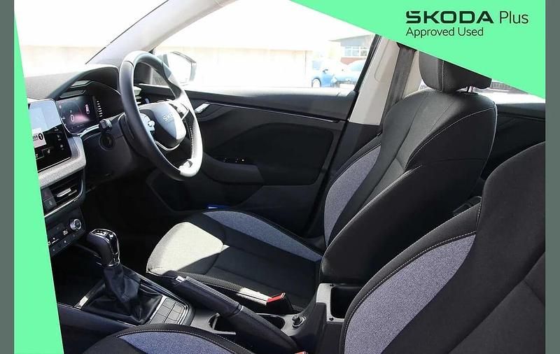 Used Skoda Scala SE 115 HP (84 kW) 2025 Graphite grey metallic Hatchback