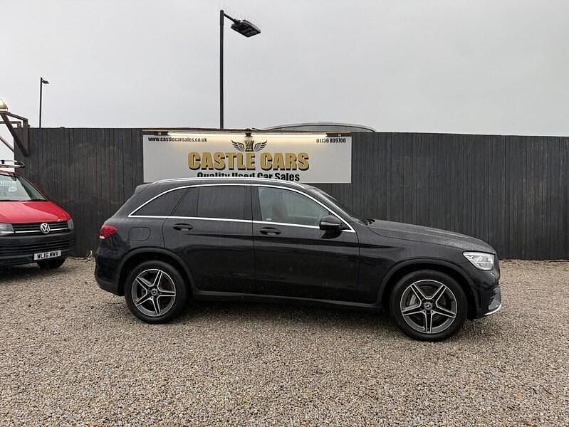 Used Mercedes GLC220 AMG line 194 HP (142 kW) 2019 Black Estate