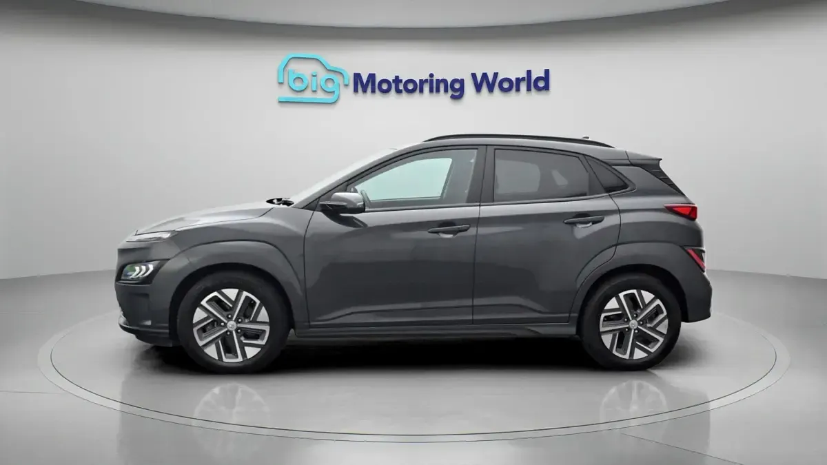 Used Hyundai Kona Premium 150 kW (204 HP) 2022 Grey SUV
