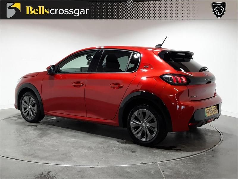 Used Peugeot e-208 Allure 98 kW (134 HP) 2020 Red Hatchback