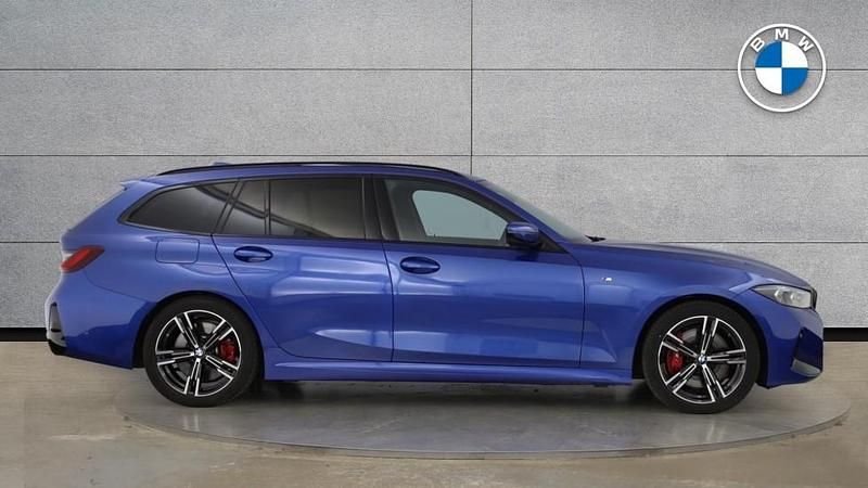 Used BMW 320 M Sport 181 HP (133 kW) 2025 Blue Estate