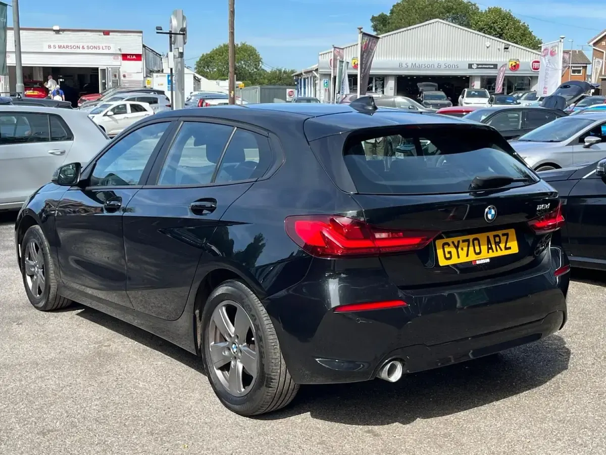 Used BMW 116 Comfort Edition 2020 Black Hatchback