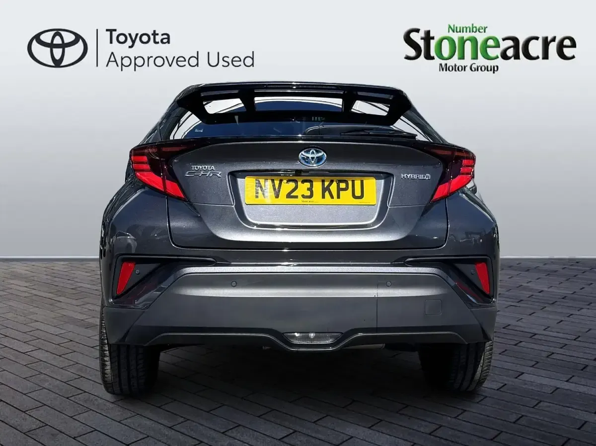 Used Toyota C-HR 122 HP (89 kW) 2023 Grey SUV
