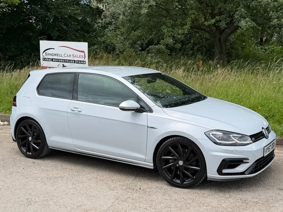Used VW Golf VII R 2017 Silver Hatchback