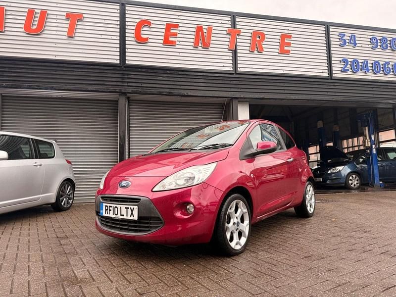 Used Ford Ka Titanium 69 HP (50 kW) 2010 Red Hatchback