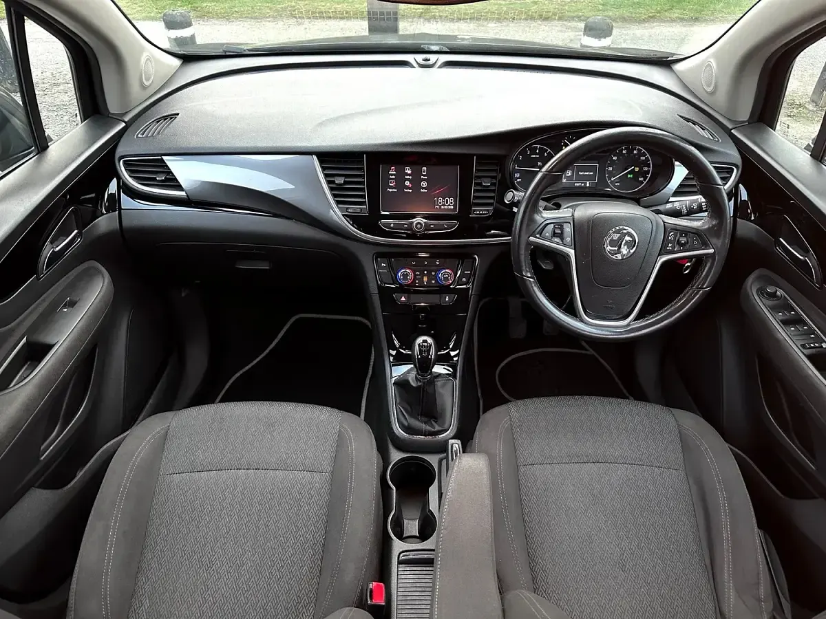 Used Vauxhall Mokka X Active 115 HP (84 kW) 2018 Grey SUV