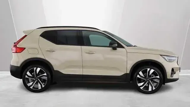 Used Volvo XC40 Ultra 161 HP (118 kW) 2026 SUV