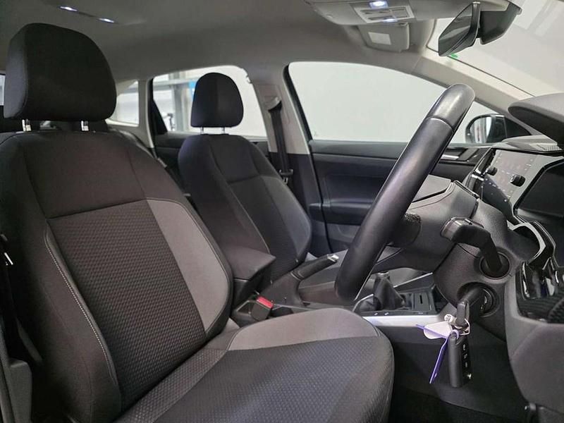 Used VW Taigo Life 94 HP (69 kW) 2022 Black SUV