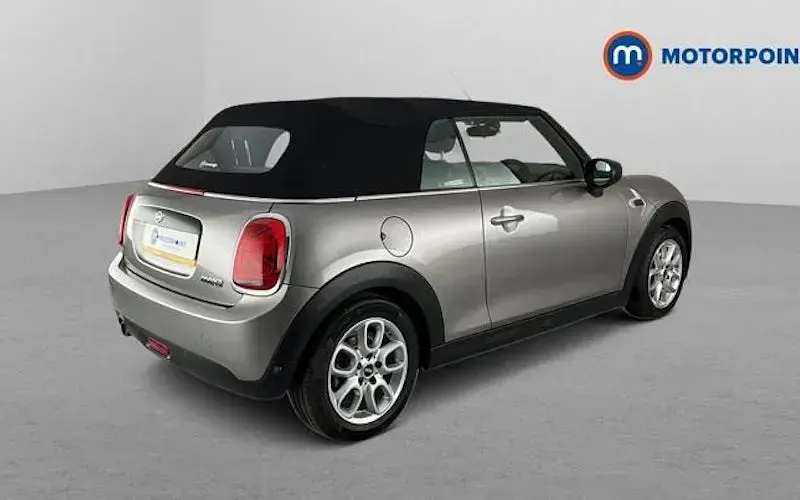 Used Mini Cooper Cabriolet Classic 136 HP (100 kW) 2019 Silver Cabriolet
