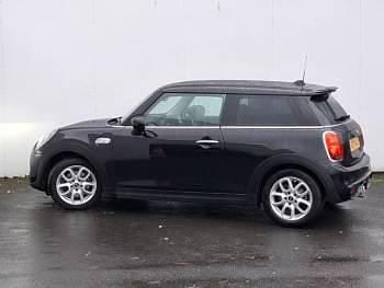 Used Mini Cooper S Classic 192 HP (141 kW) 2019 Black Hatchback