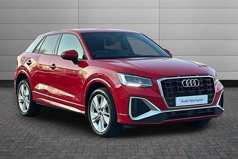 Used Audi Q2 S-Line 150 HP (110 kW) 2025 Red SUV