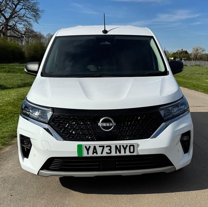Used Nissan Townstar Tekna 89 kW (122 HP) 2023 White Van