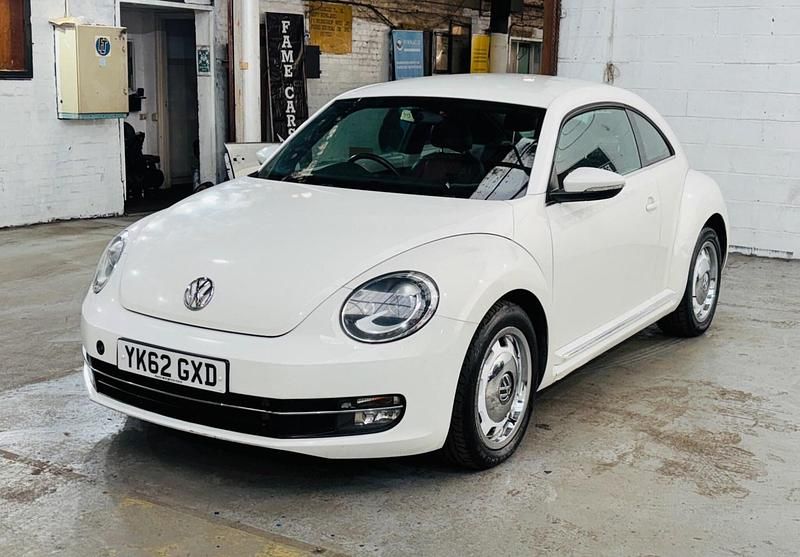 Used VW Beetle Design 2012 White Hatchback