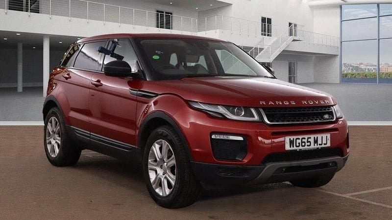 Red Used 2015 Land Rover Range Rover evoque SE Estate | £7,000 (Good price) - Image 1/4
