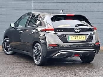 Used Nissan Leaf N-Connecta 110 kW (150 HP) 2022 Black Hatchback