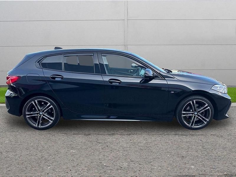 Used BMW 118 M Sport 134 HP (98 kW) 2023 Black Hatchback