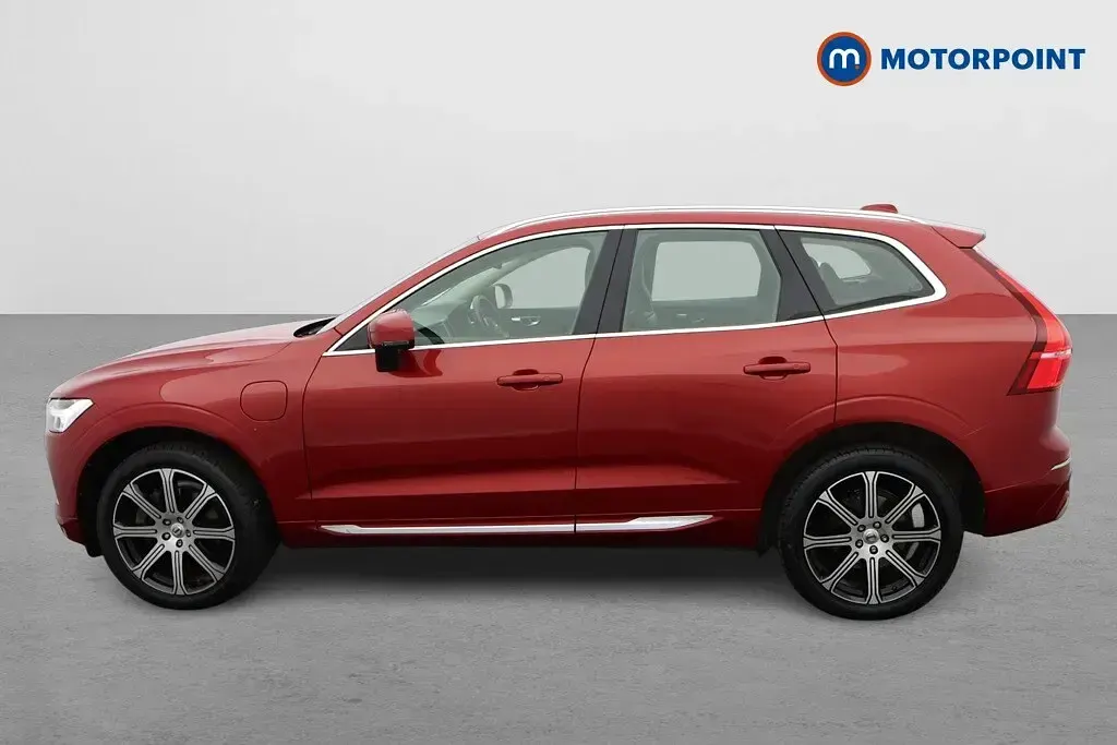 Used Volvo XC60 Inscription 2019 Red SUV
