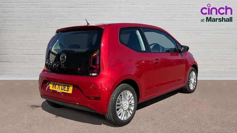 Używany VW up! 65 KM (47 kW) 2021 Czerwony Hatchback
