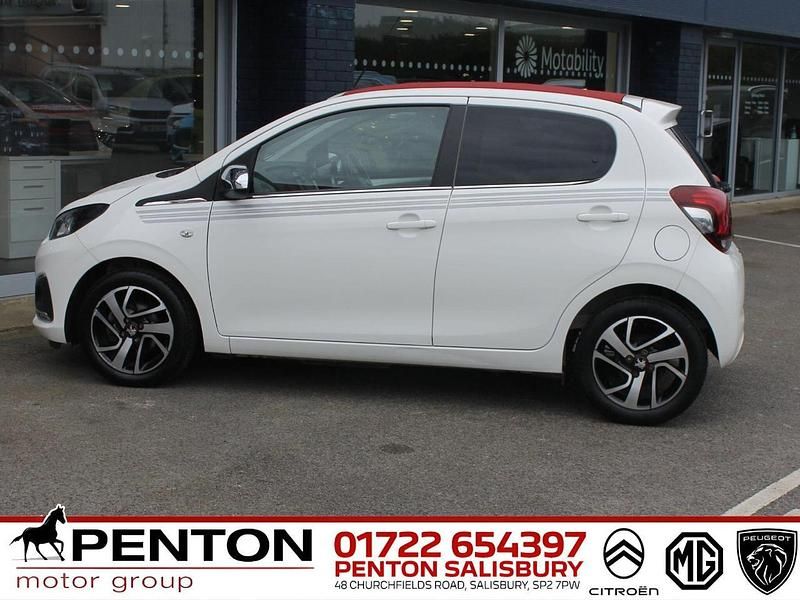 Used Peugeot 108 Collection 71 HP (52 kW) 2020 White Hatchback