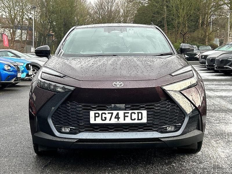 Used Toyota C-HR 140 HP (102 kW) 2024 Purple SUV