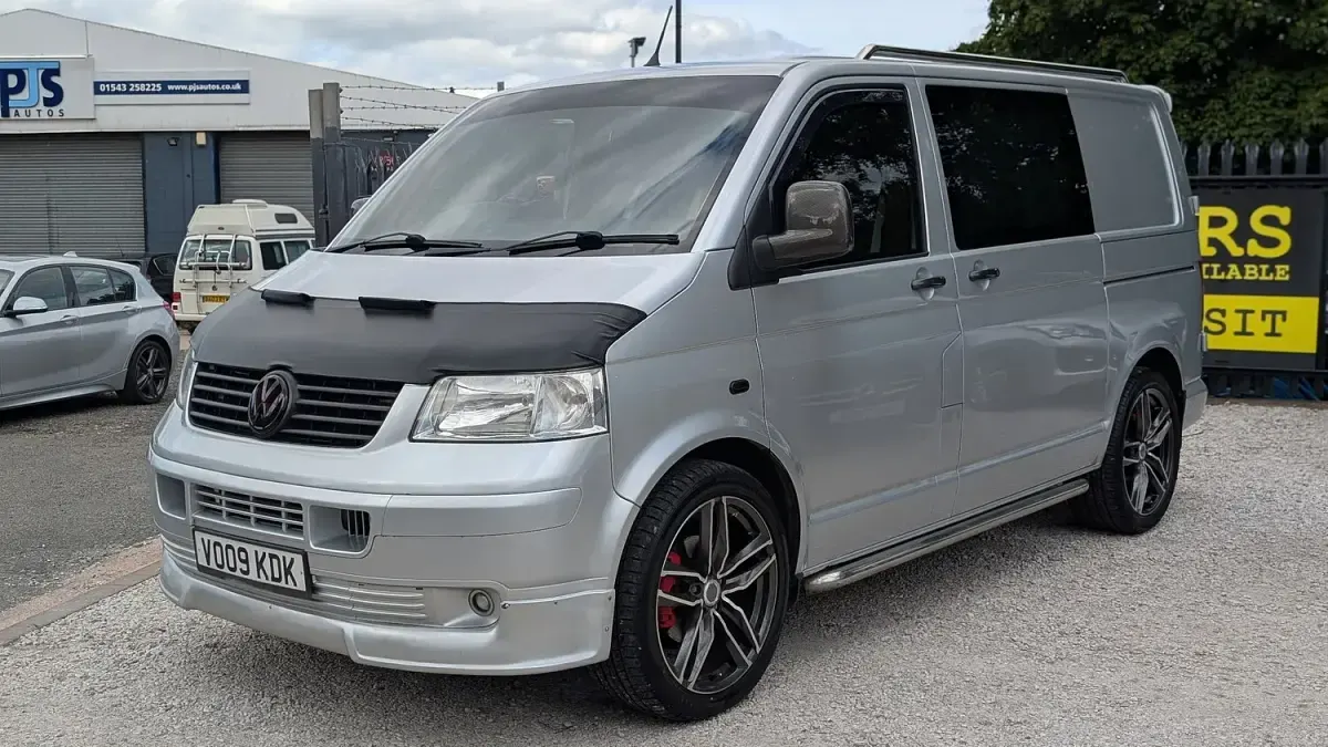 Used VW Transporter 130 HP (95 kW) 2009 Silver Van