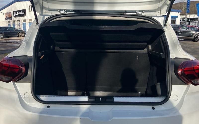 Second-hand Dacia Sandero Comfort 101 CP (74 kW) 2022 Hatchback