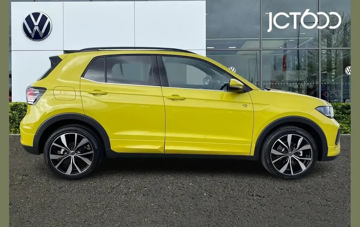 Used VW T-Cross R-line 115 HP (84 kW) 2026 Yellow SUV