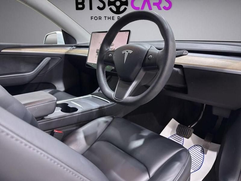 Used Tesla Model Y Long Range AWD 282 kW (384 HP) 2022 White SUV